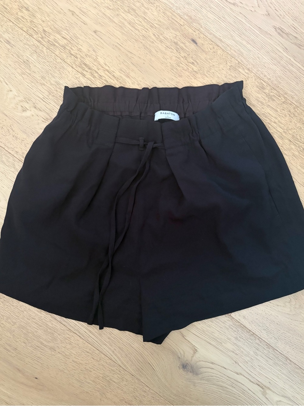 Babaton shorts